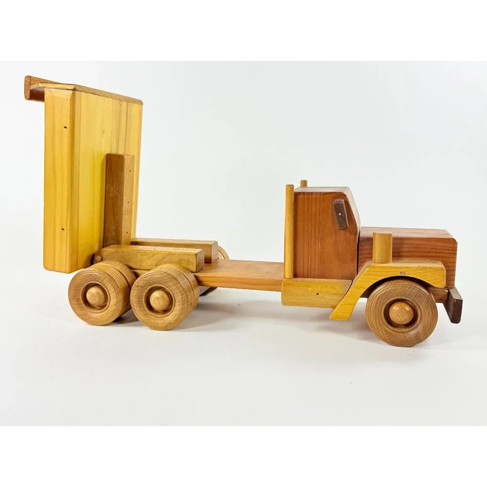 Pats Toys wooden truck